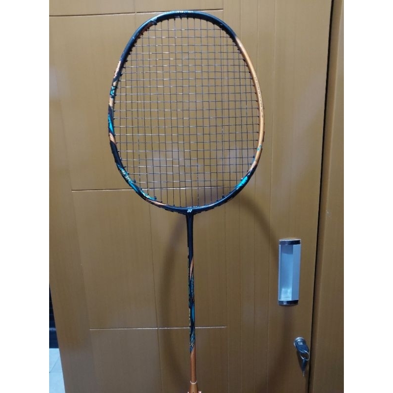 Raket badminton bekas second Yonex astrox 88 d play original