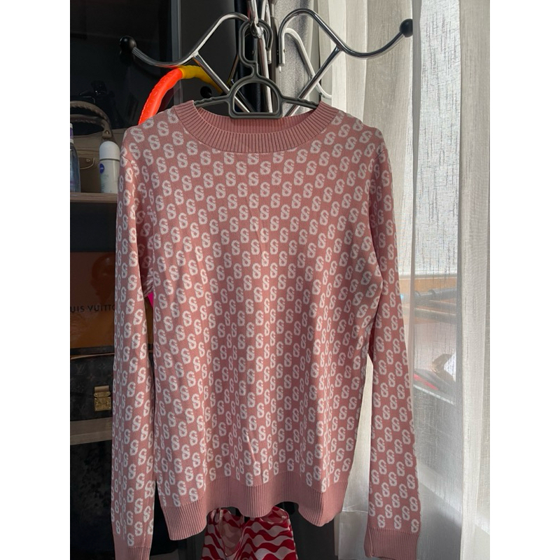 Buttonscarves Sweatshirt - Pink (preloved)