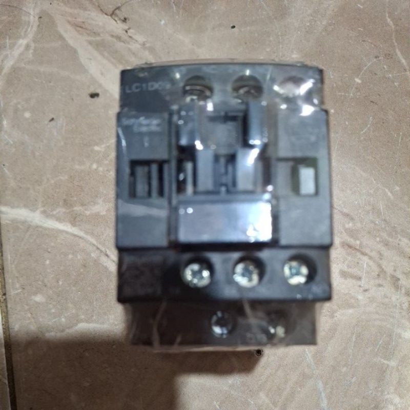 CONTACTOR LC1D09 SCHNEIDER 25a