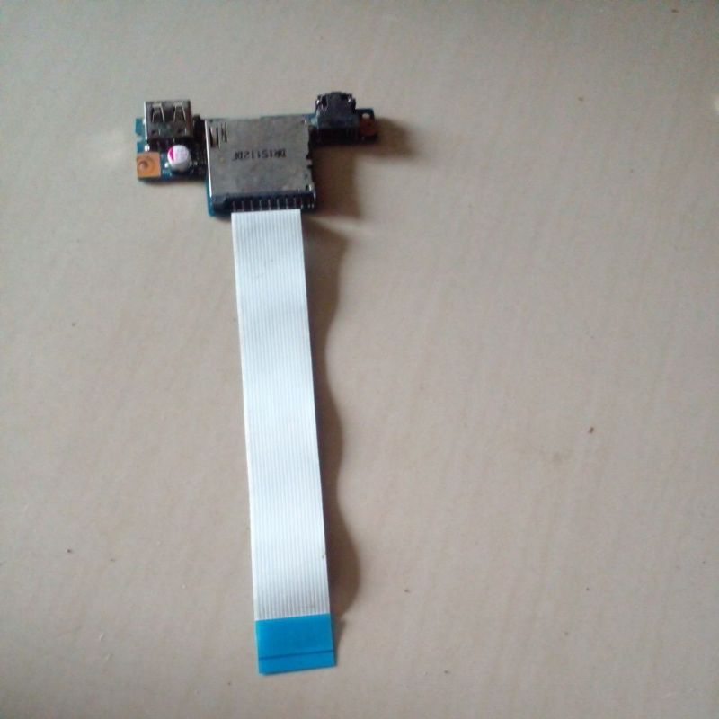 Port USB Port Audio Card Reader Laptop Lenovo G40-30 G40-45