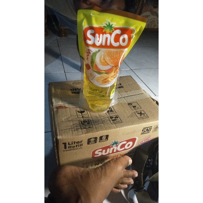 

Minyak goreng sunco 1 liter