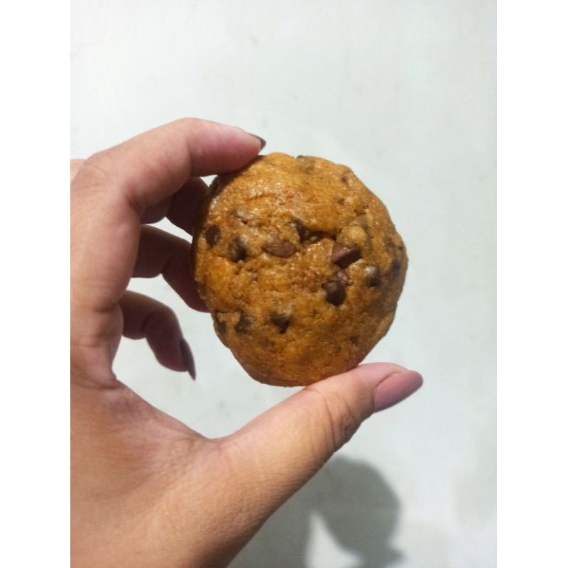 

Soft-baked cookies with chocochips and milk chocolate chunks