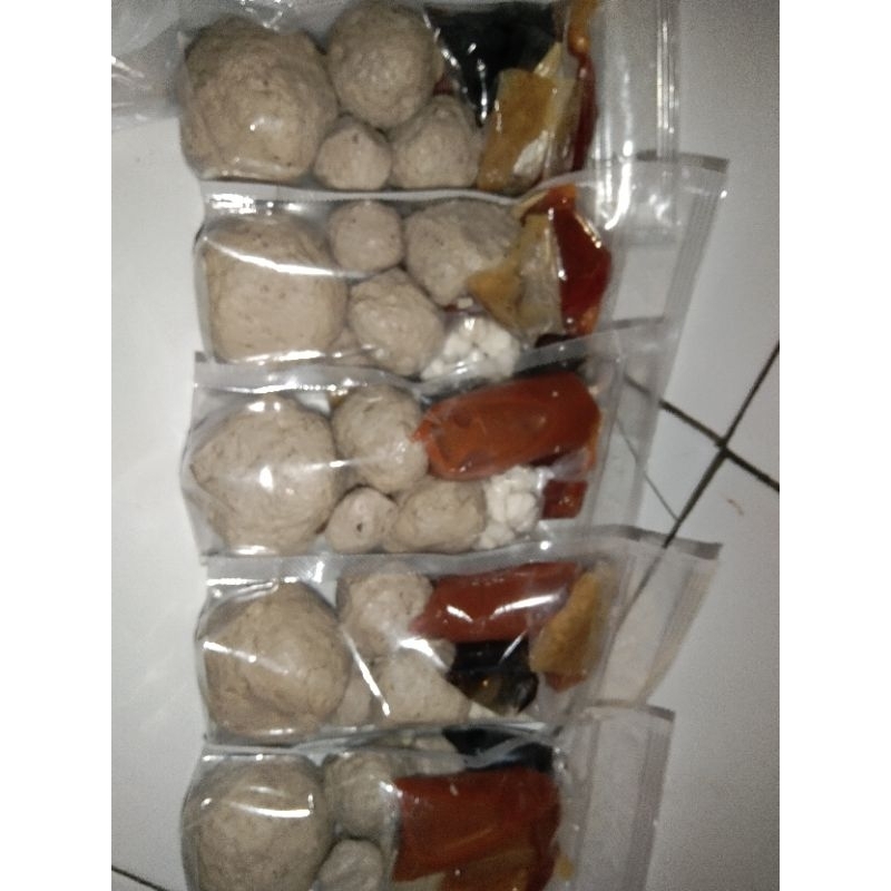 

baso ikan sinar bahari isi mercon