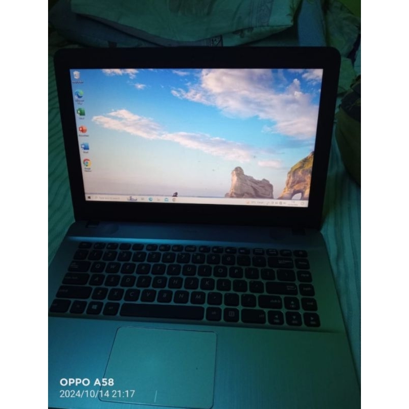 Laptop Asus AMD Ryzen [Bekas Normal, Mulus]