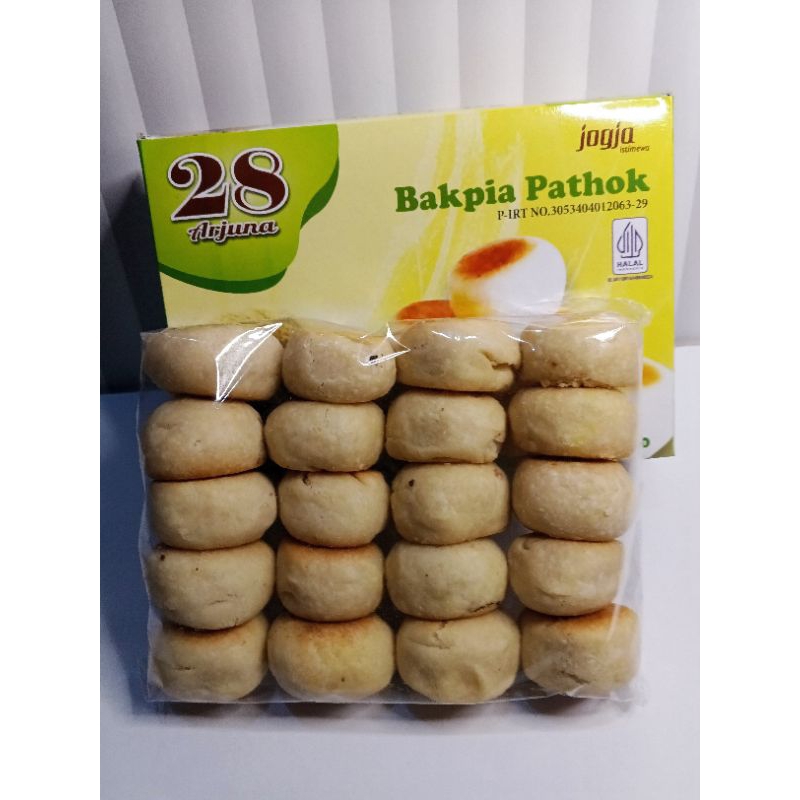 

Bakpia pathok kering coklat/ubi 28 Arjuna khas Jogja