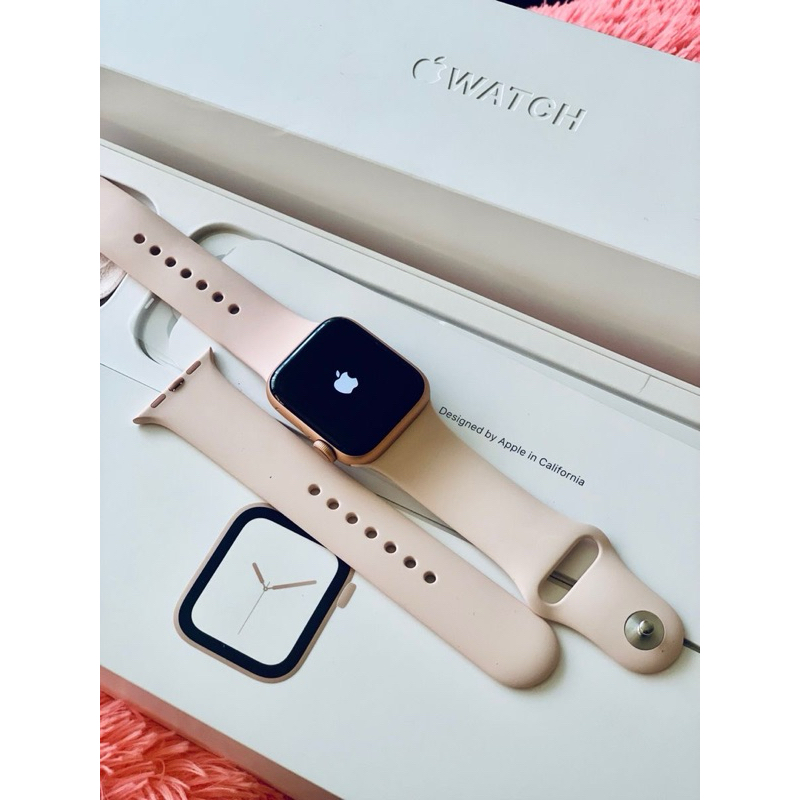 SECOND APPLE WATCH SERIES 3 UK 38MM