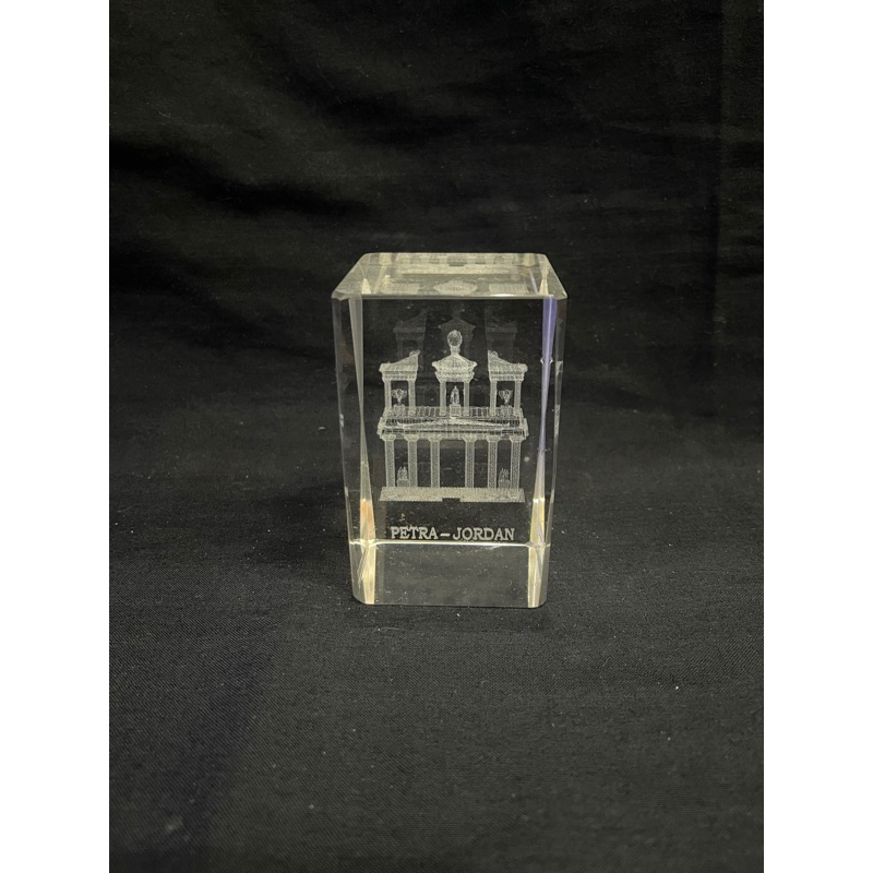 vintage 3D laser etched square crystal paperweight