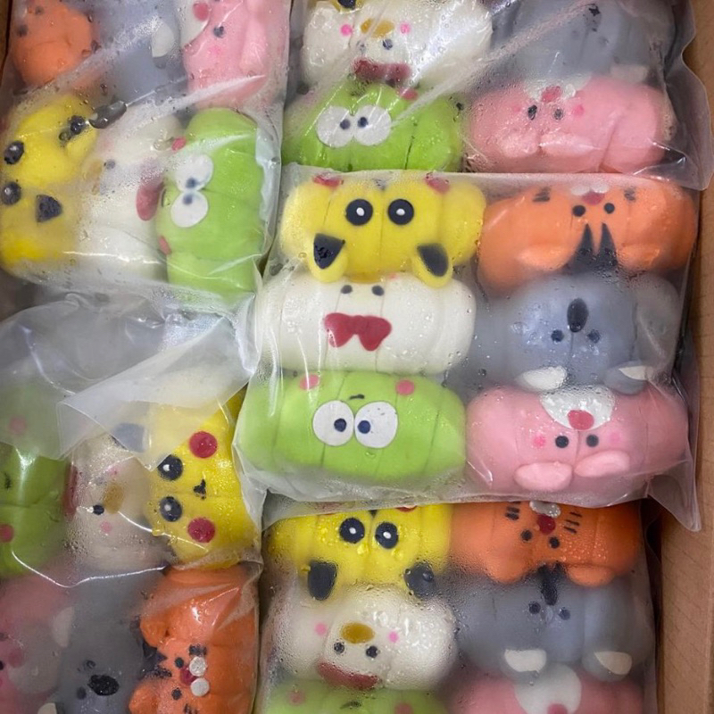 

BAKPAO KARAKTER ISI 6PCS RANDOM