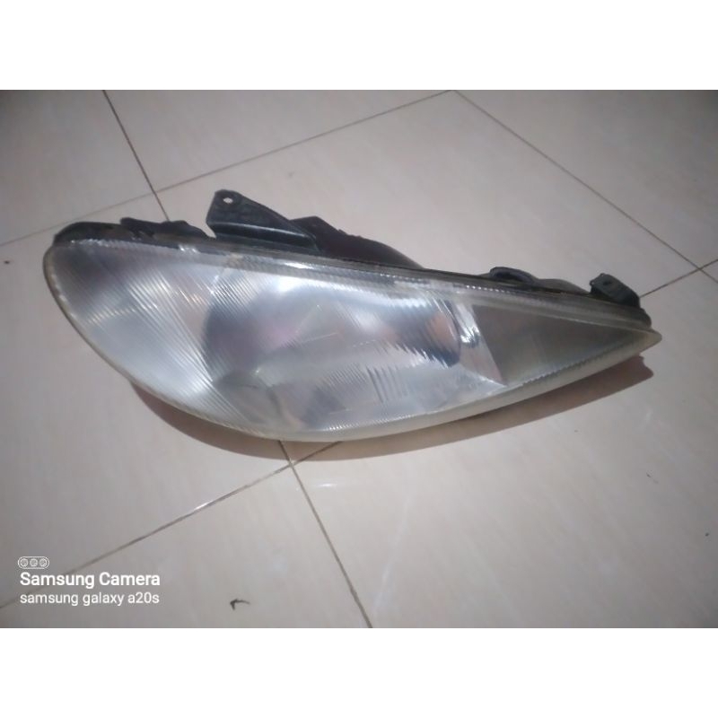 lampu depan peugeot 206 sebelah kiri