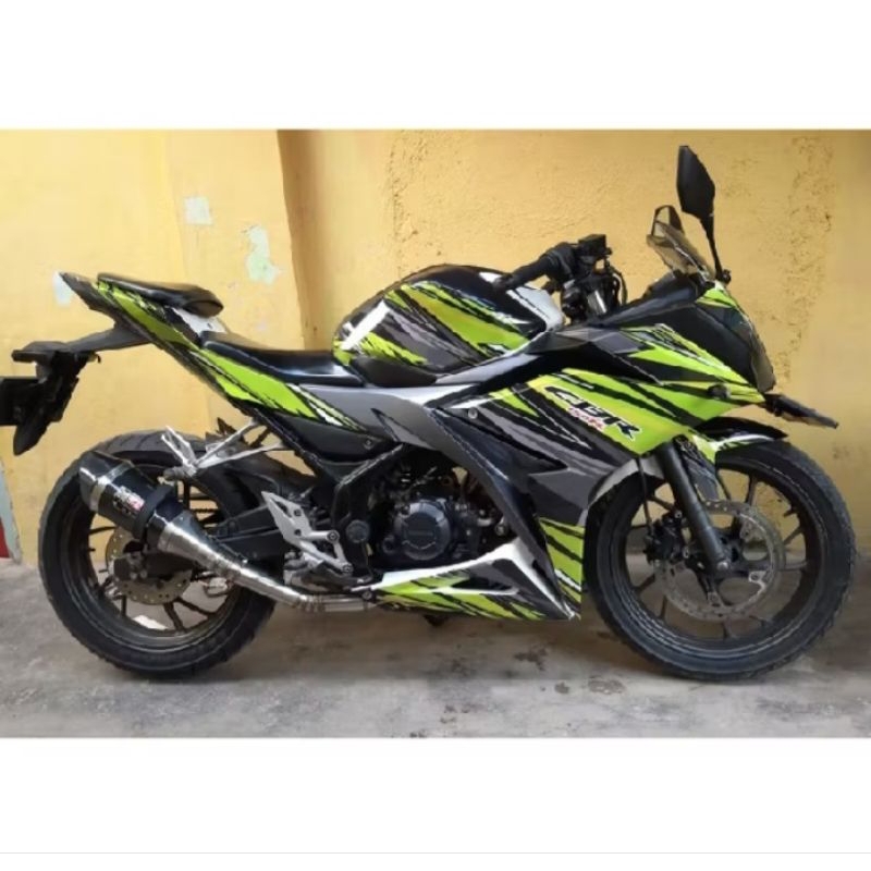 knalpot racing yoshimura R11 karbon full system cbr150r facelift cbr150r k45r exhaust