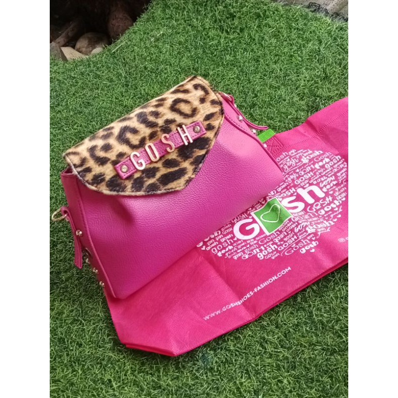 tas gosh preloved