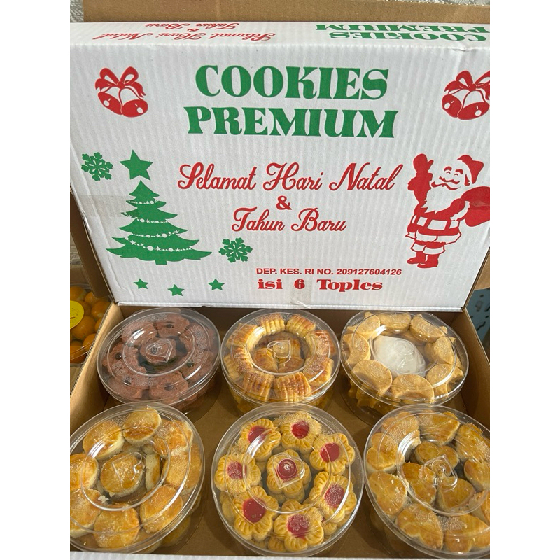 

HAMPERS NATAL ISI 6 TOPLES