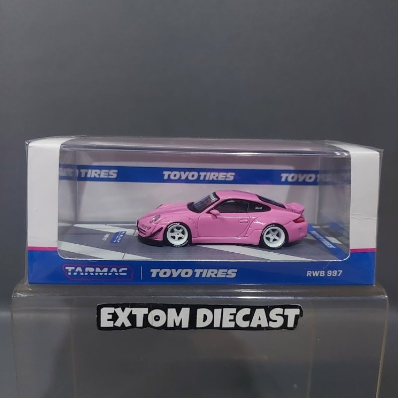 Tarmacn Porsche RWB 997 Pink