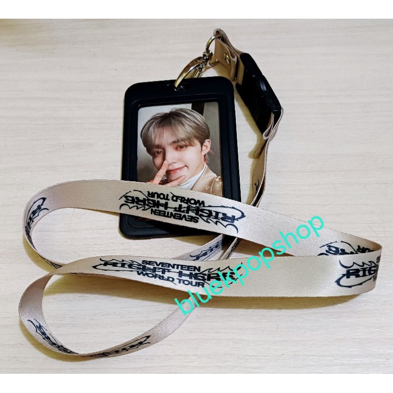 

Pernak Pernik Konser Merch Kpop Lanyard Set ( Lanyard Tissue Printing + Card Case + Pc ) Seventeen World Tour RIGHT HERE4