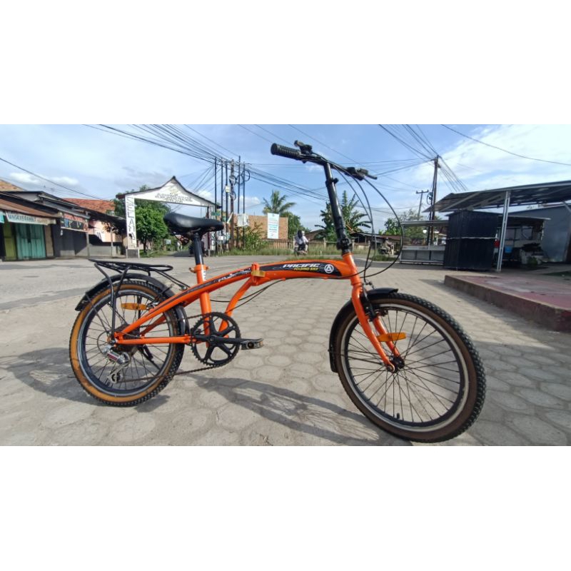 sepeda lipat bekas 20"