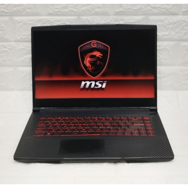 Laptop MSI GF63 Intel Core i5 RAM 16 GB SSD 256 GB HDD 1 TB
