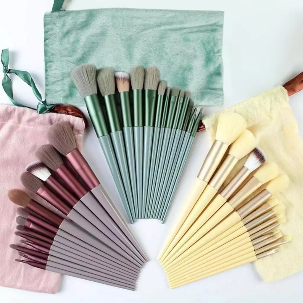 KUAS MAKE UP BRUSH 13PCS / BRUSH MAKE UP SET 13PCS DENGAN TAS PORTABLE BEAUTY BRUSH SET