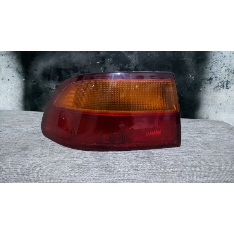 Lampu belakang Honda Civic genio kiri only original