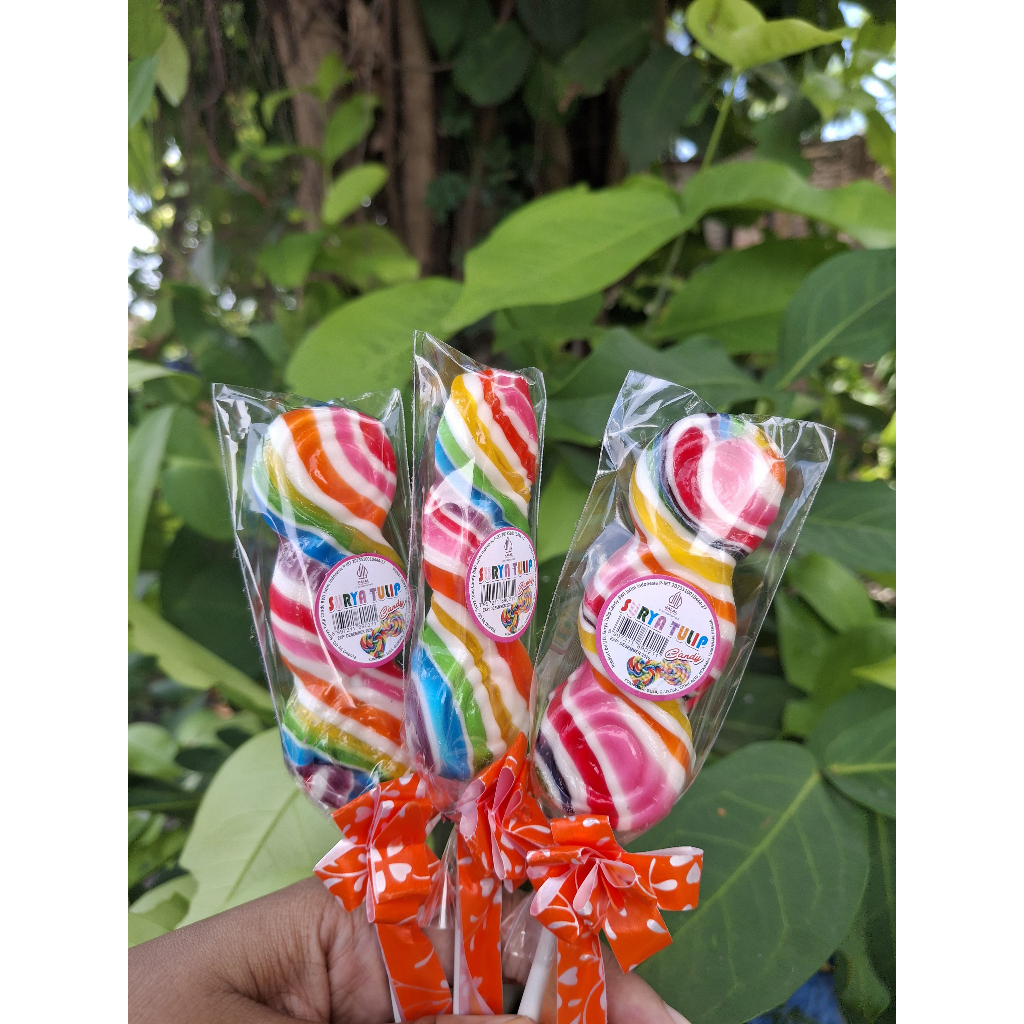 

Surya Tulip Permen Lolipop Mata tiga 4,5 cm (Isi 20) - Tanpa Pemanis Buatan - Premium