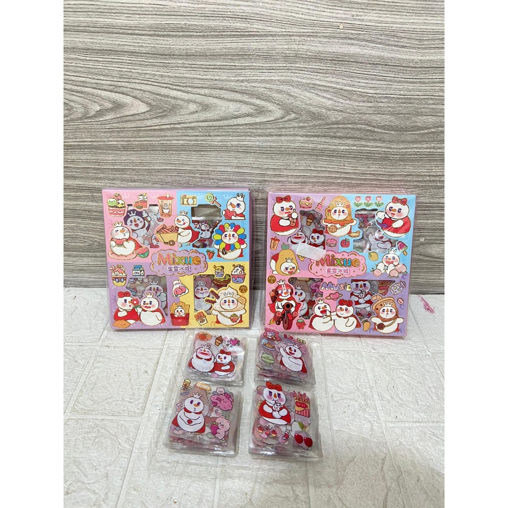 

Stiker momo