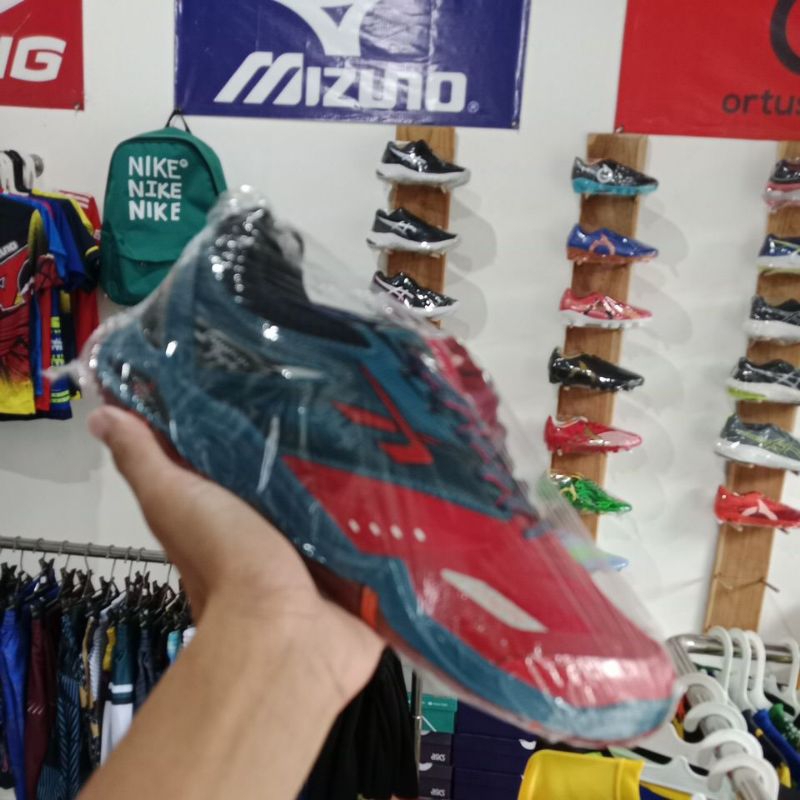 Sepatu Spotec/Spotec Bukutangkis