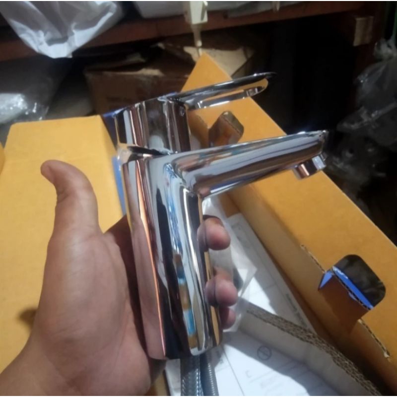 KRAN WASTAFEL GROHE BAULOOP 32814000 (BARU) 1 SET SIFON