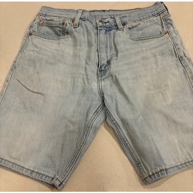 Celana jeans Levis pria selutut original 100% preloved