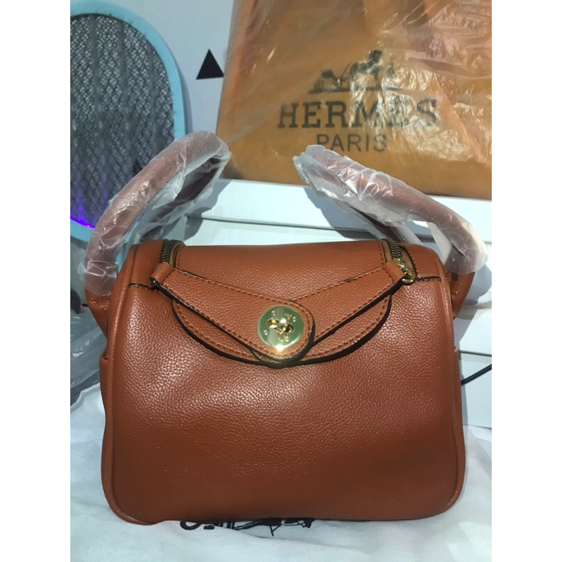 tas lindy coklat