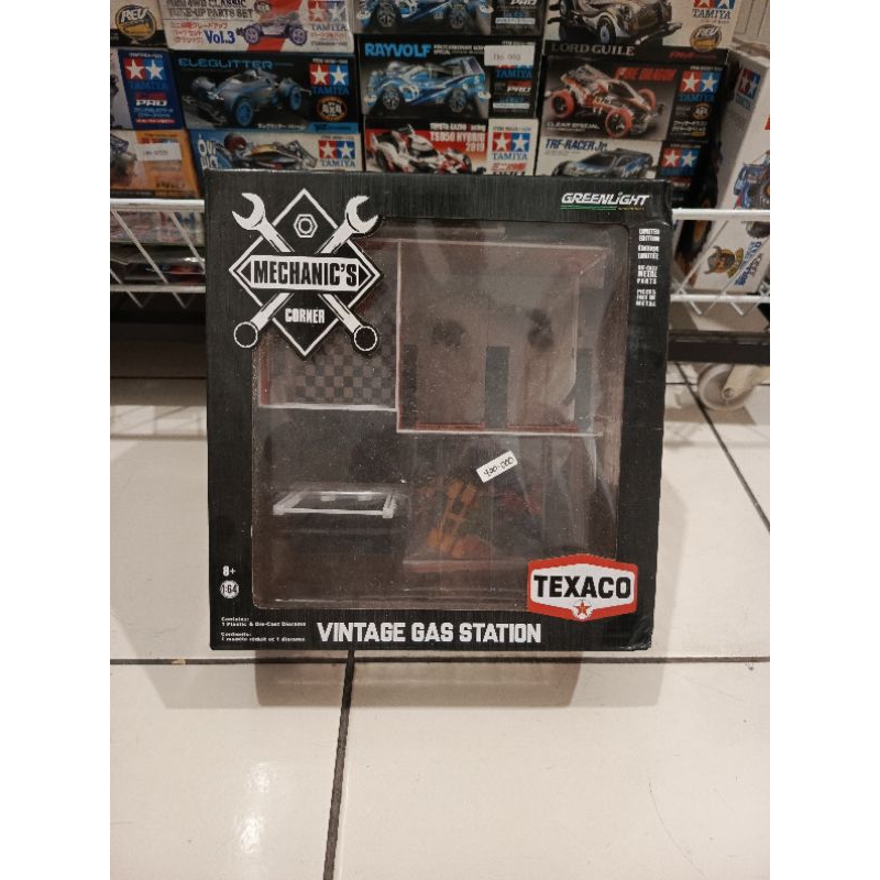 Greenlight Texaco Vintage Gas Station