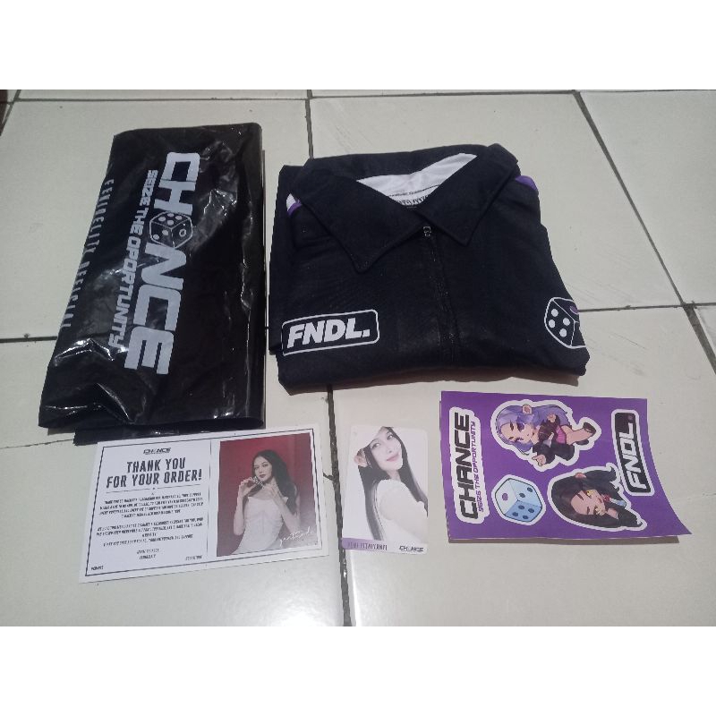 Polo Zipper "CHANCE" Fenidelity Official Fanbase Feni JKT48