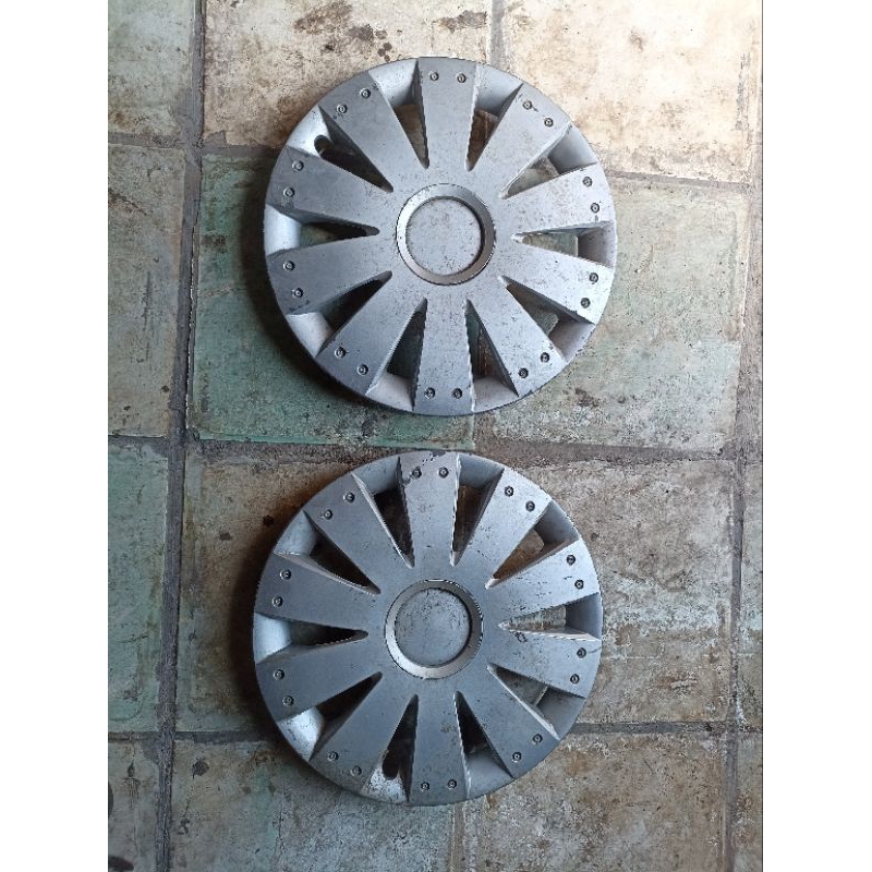 tutup velg mobil r14 ori copotan