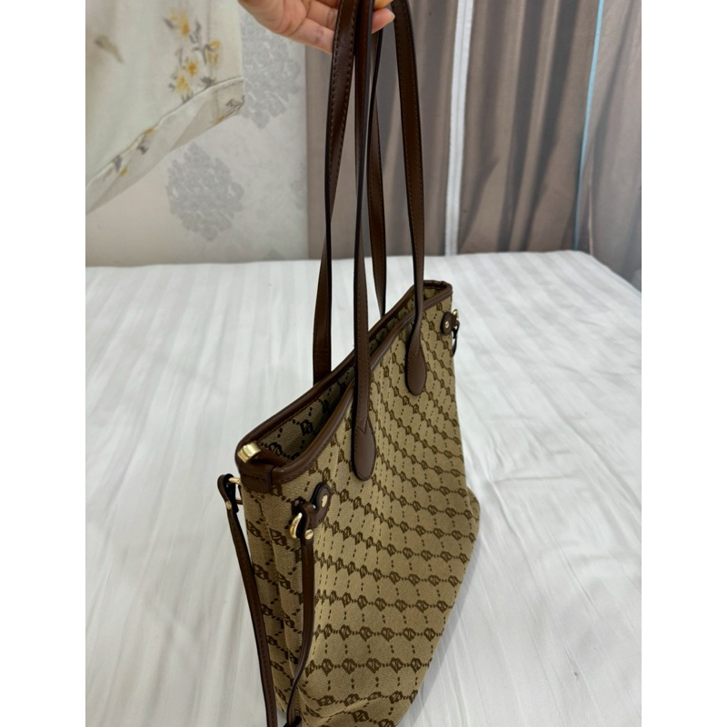 Preloved tas besar/tote bag mulus Like New