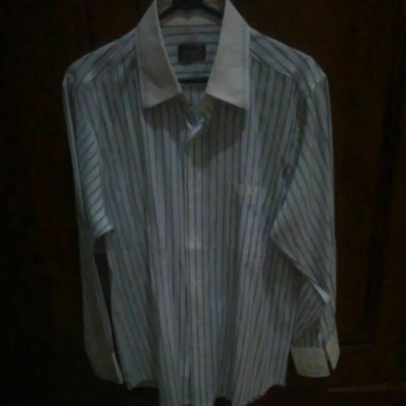 baju seken merek crocodile