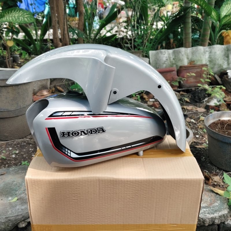 tangki set slebor bahan abs tangki silver motif baru bahan tebal tangki honda cb 100 cb125 tangki ga
