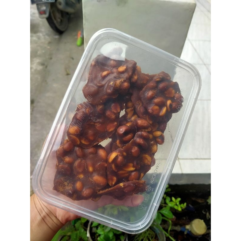 

ampyang