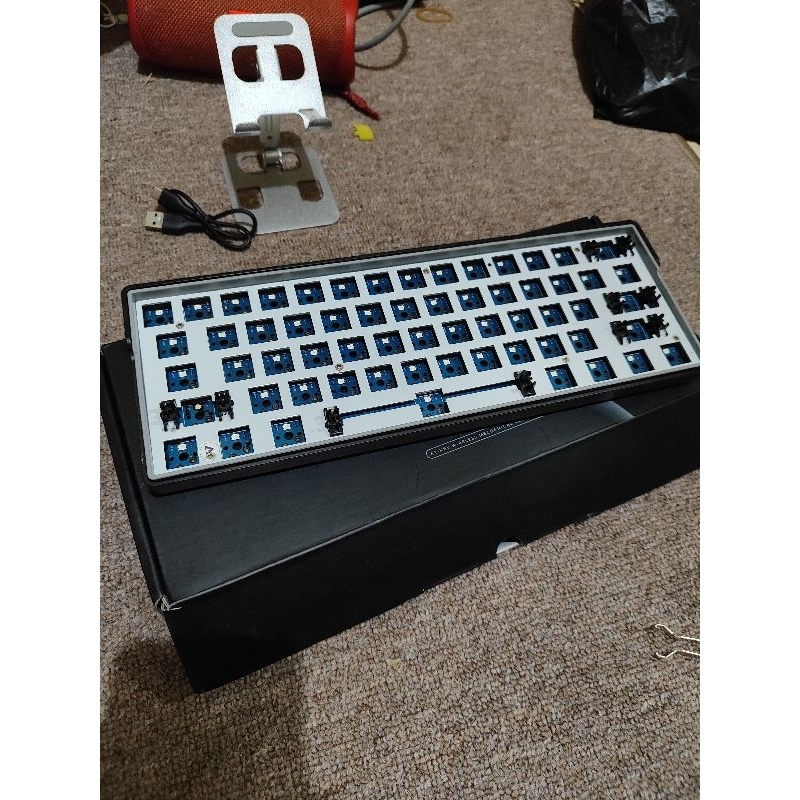 Keyboard Apollo 61 V2 Barebone only, Tanpa Switch Tanpa keycaps