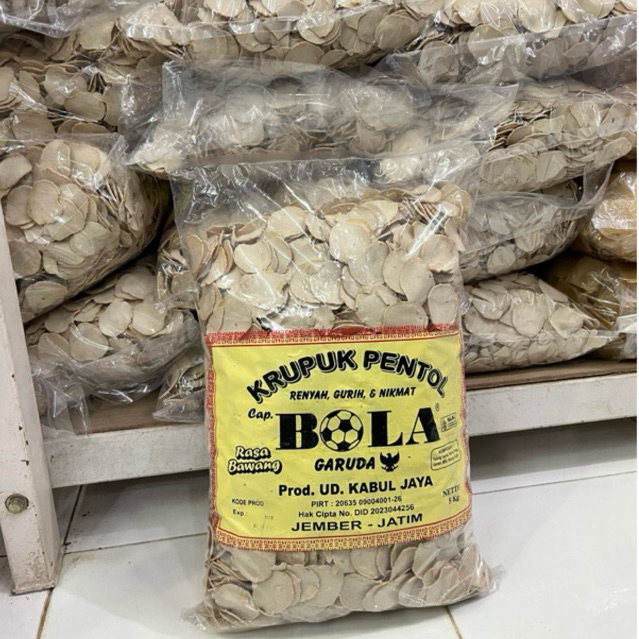 

Kerupuk Mentah Pentol Bola 1 bal Khas Jember | Burhan Kerupuk & Snack Grosir Jember