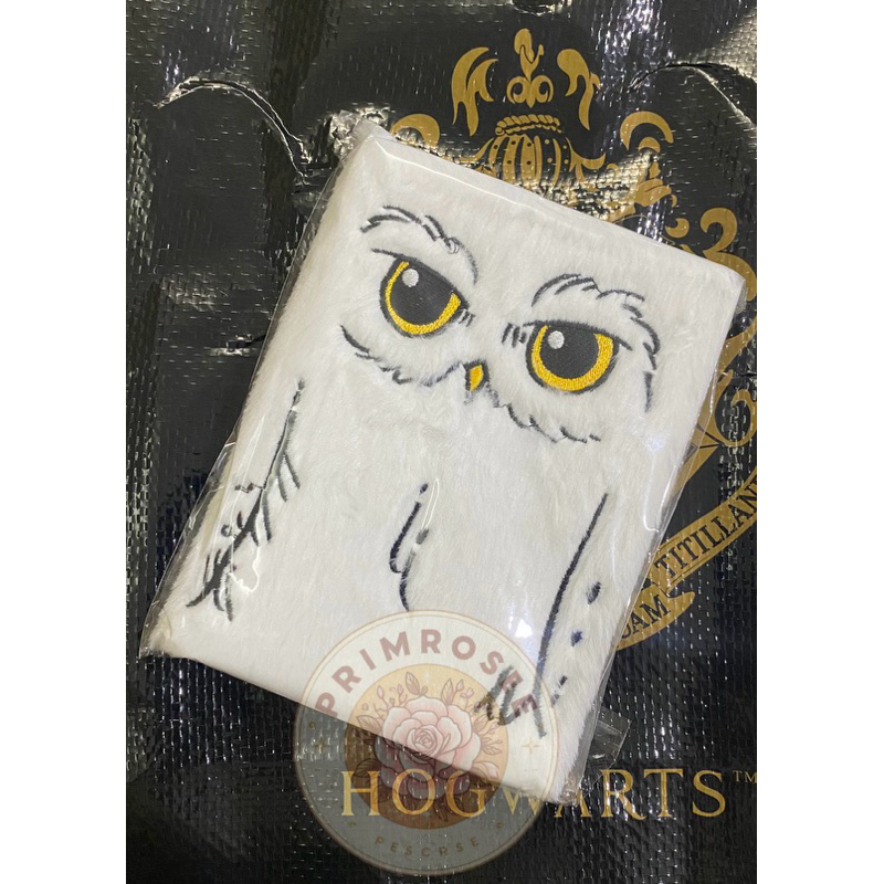 

[SG] Harry Potter x Miniso singapore x HARRY POTTER Gryffindor Slytherin Ravenclaw Hufflepuff Hogwats Hedwig owl burung hantu putih book buku tulis notebook