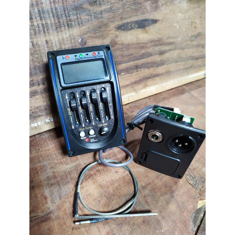 Equaliser model LC gitar akustik