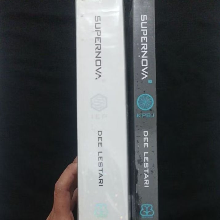 PRELOVED | Supernova-Dee Lestari