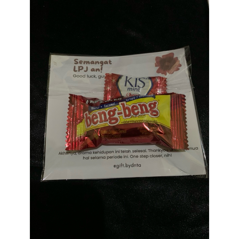 

gift penyemangatt<3 bisa request tulisan dan snack