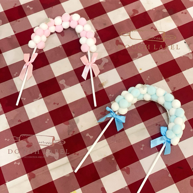 [DOUGHLABEL] TOPPER POM POM/ Gerbang Pom Pom/ Topper Cake Busa/ Hiasan Cake/ Gerbang Hello Kitty/ To