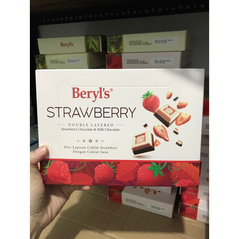 

BERYL’S BERYLS STRAWBERRY DOUBLE LAYERED CHOCOLATE COKLAT STOBERI ORIGINAL MALAYSIA COKLAT SUSU STRAWBERRY