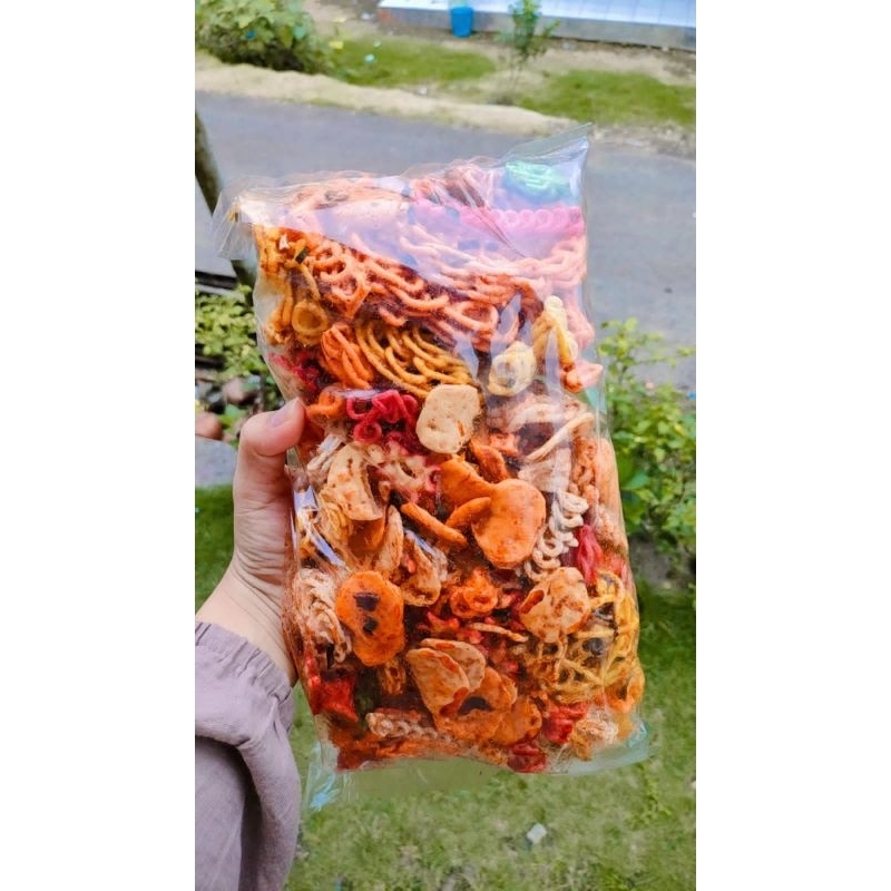 

keripik seblak campur bumbu Chili oil, 500 gr