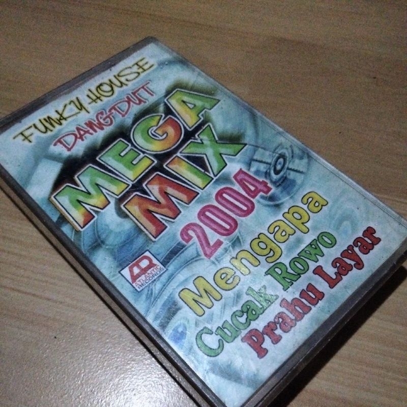 kaset pita full box original"DANGDUT MEGA MIX"
