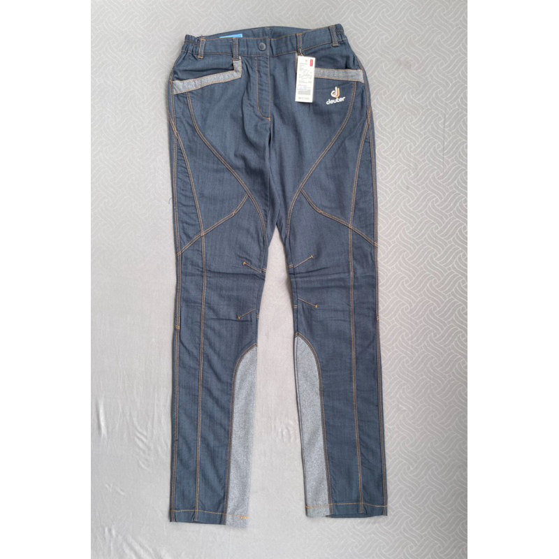 CELANA OUTDOR DEUTER ORIGINAL