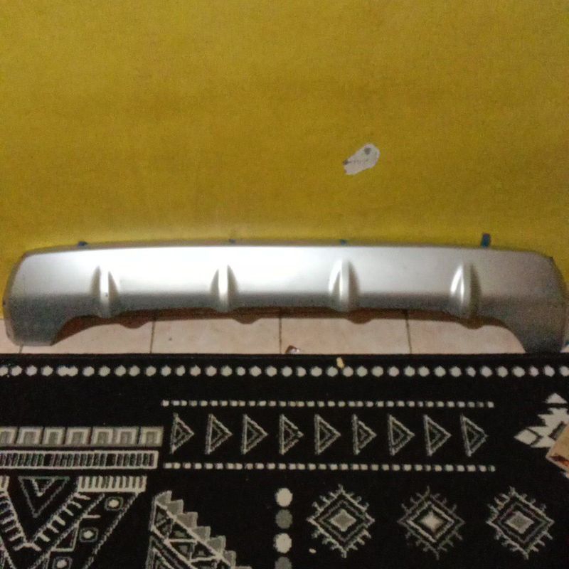diffuser belakang bemper Pajero sport Dakar 2016-2019