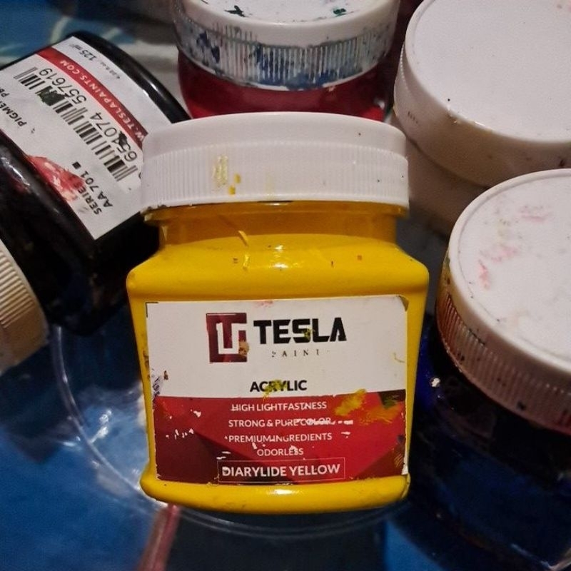 

[Preloved] Tesla cat akrilik Diarylide Yellow 125ml