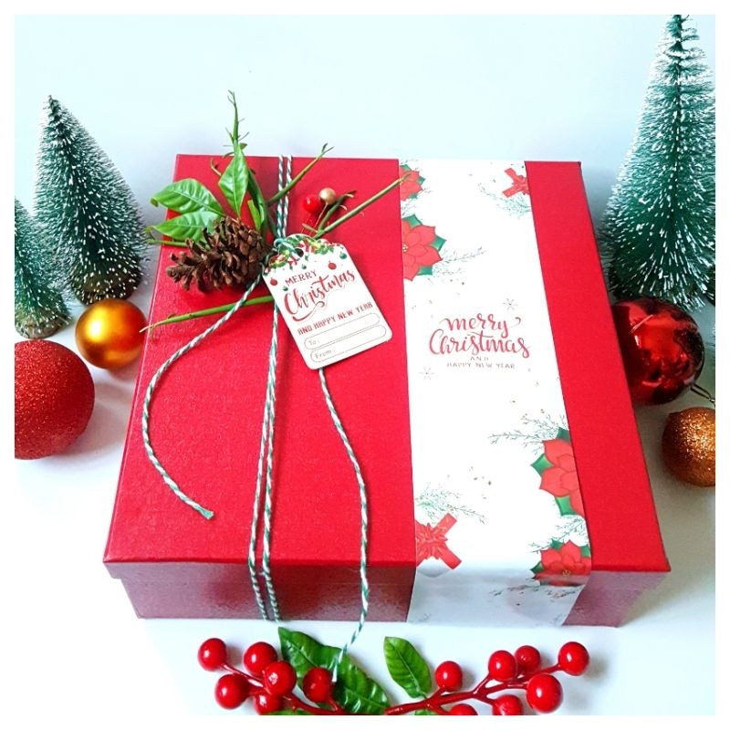 

Hampers Lapis Legit SPECIAL- Natal / Idul Fitri / Imlek Chinese New Year 20 × 20 x 6