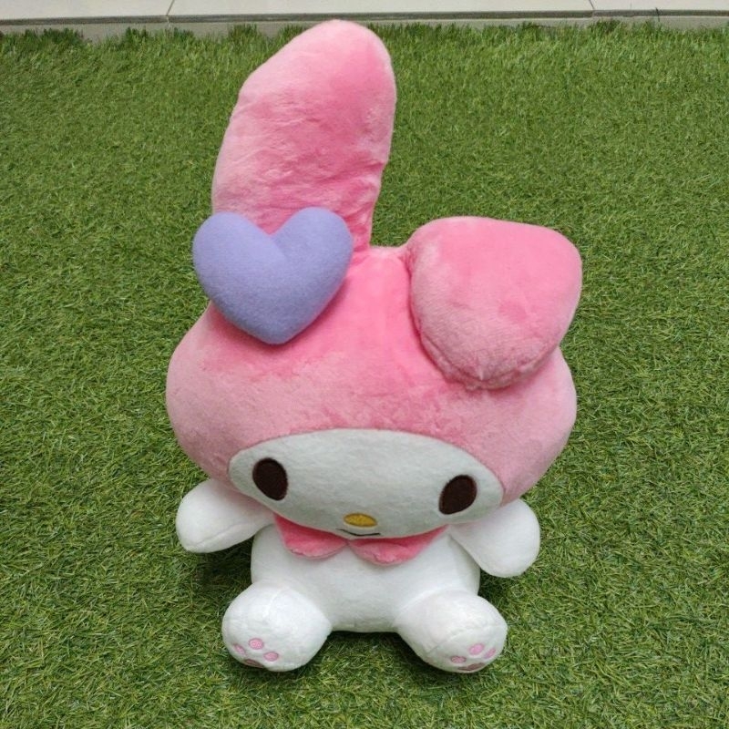 Boneka My Melody Love Hati - hadiah ulang tahun